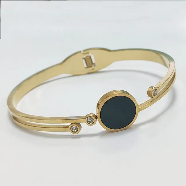 Trivya-Gold-Plated-Round-Shape-Black-Stone-Artificial-Hand-Bracelet-Model-239